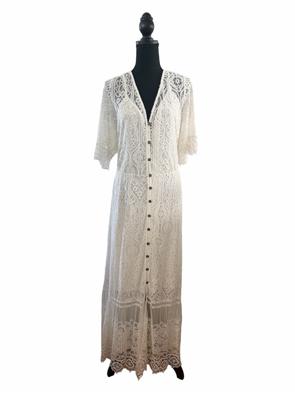 City Chic Ivory Summer Mesh Lace Maxi Dress V Neck Hi Lo Size 20, NWT